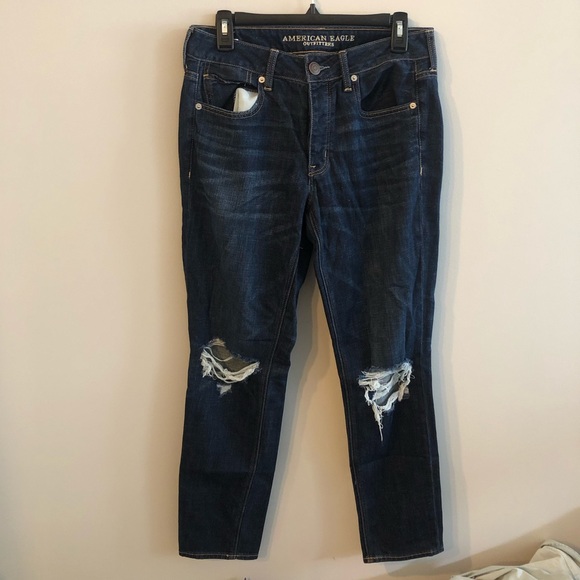 American Eagle Outfitters Denim - American Eagle tomgirl jeans American Eagle Outfitters Denim - American Eagle tomgirl jeans